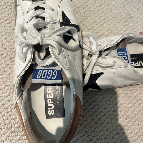 Golden Goose White and Black Sneakers - Picture 4 of 5